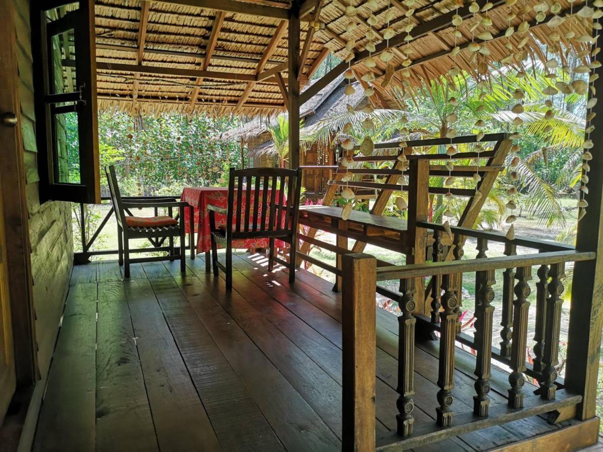 Hapla Beach Cottage Koh Kho Khao Island Eksteriør billede